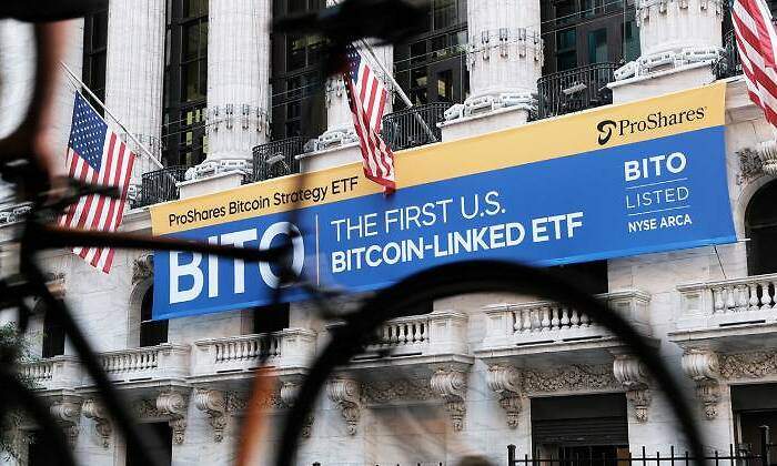 etf-bitcoin-wall-street-bloomberg.jpg