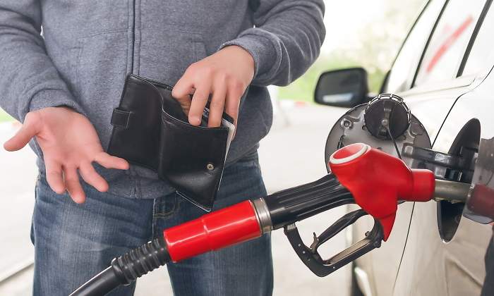 gasolineras-mas-baratas-precio-ocu-istock.jpg