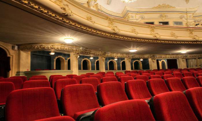 teatro-definitivo.jpg