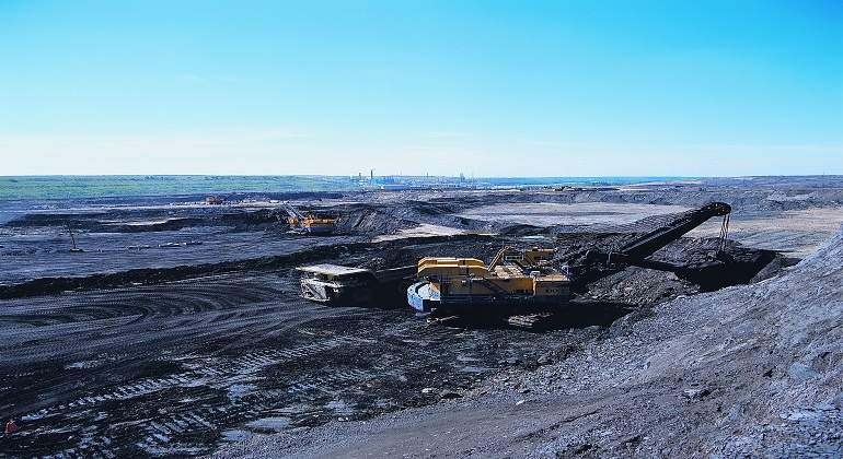 Proyecto petrolero en Suncor, Alberta.