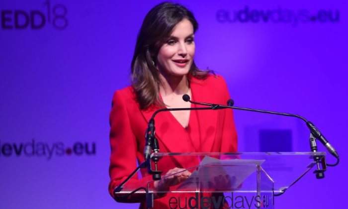 letizia-rojo-bruselas-770.jpg