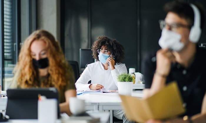 estudiantes-mascarillas-5.jpg