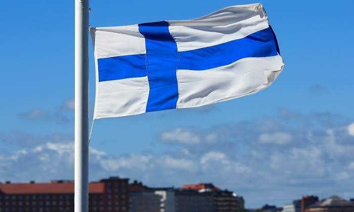 finaldia-bandera-helsinki.jpg