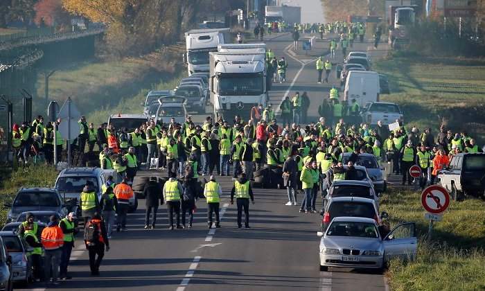 chalecos-amarillos-manifestacion-francia-reuters.jpg