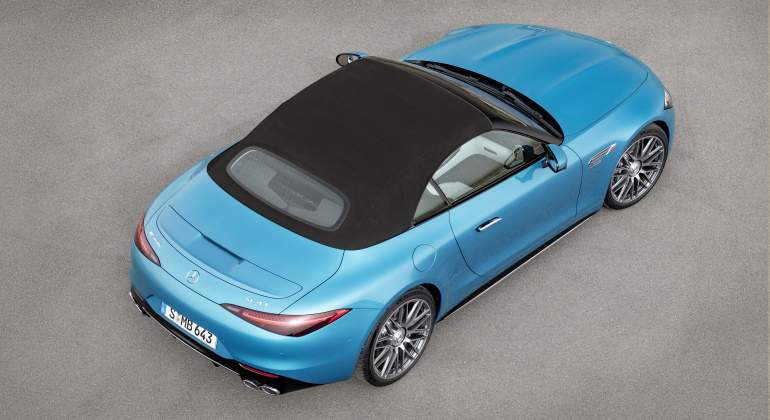Vista aérea Mercedes AMG SL 43