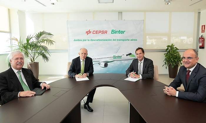 im-np-alianza-cepsa-binter-descarbonizacion-de-transporte-aereo.jpg