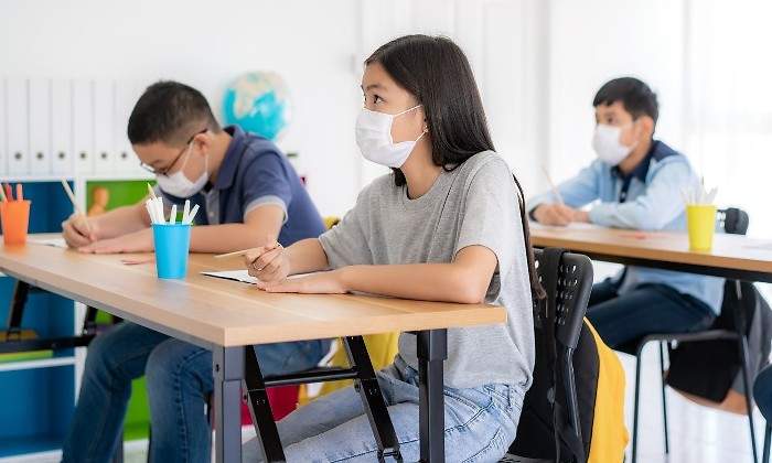 estudiantes-mascarilla.jpg
