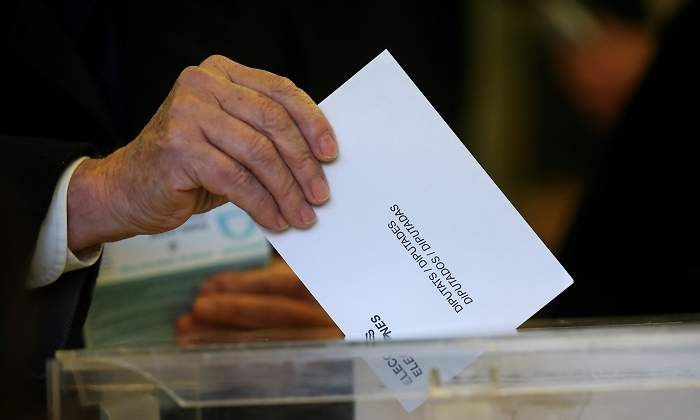 urna-2-elecciones-cataluna-21d-reuters.jpg