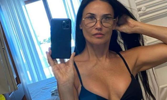 demi-moore-bikini-otro770.jpg