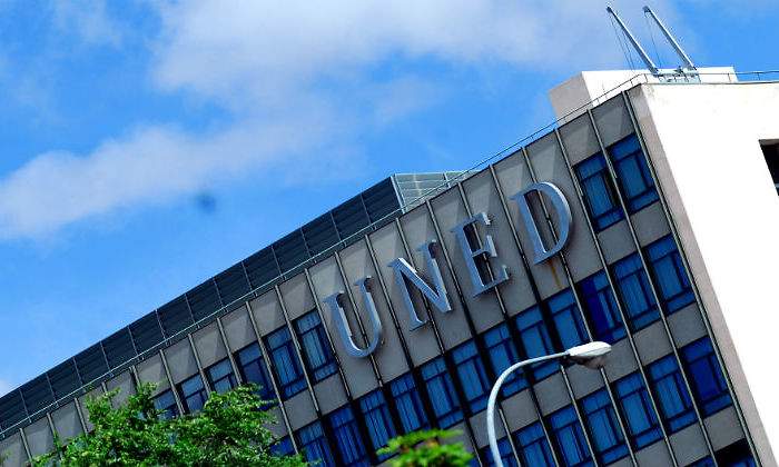 uned-defini.jpg