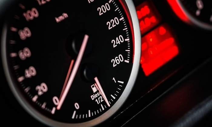 coche-cuentakilometros-velocidad-consumo-pixabay.jpg