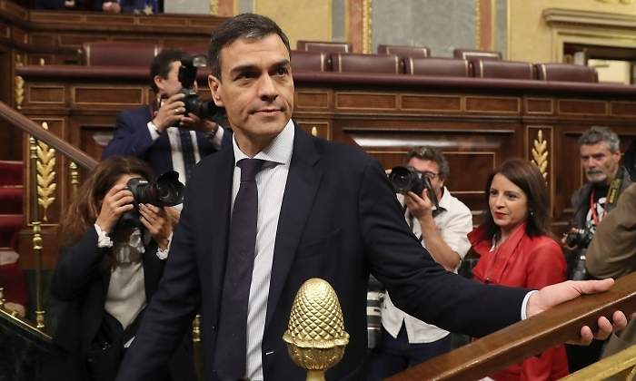 sanchez-pedro-congreso-mocion-efe.jpg