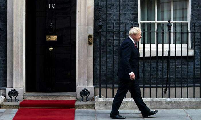 Johnson-Boris-puerta-downing-efe.jpg