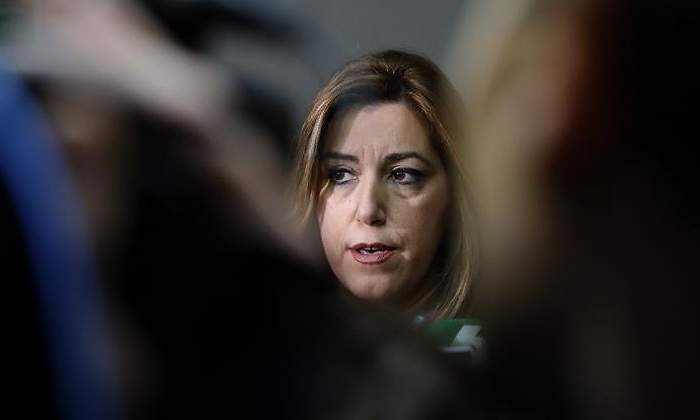 susana-diaz-microfonos-efe.jpg