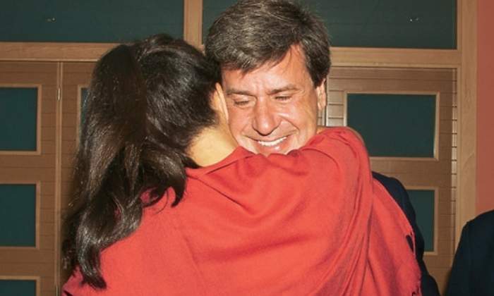 cayetano-mujer-cena-770.jpg
