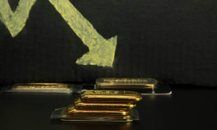 caida-oro-dreamstime.jpg
