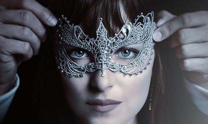 50-sombras-770-11-mascara.jpg