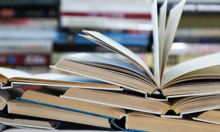 libros-de-texto-defini.jpg