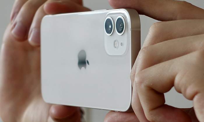 iphone-12-pixabay.jpg