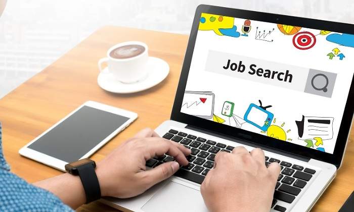 empleo-buscar-ordenador.jpg