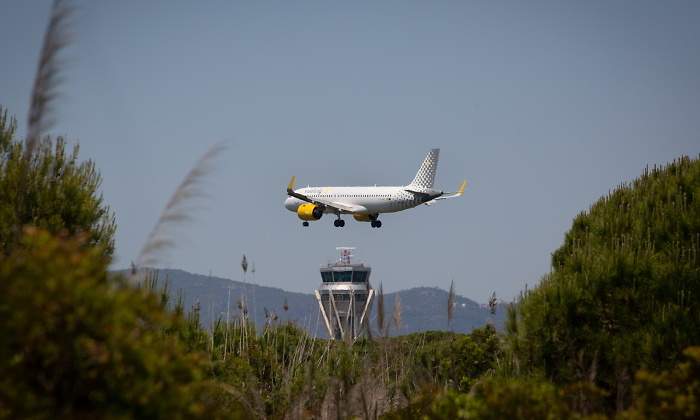 avion-prat-torre-control-ep.jpg