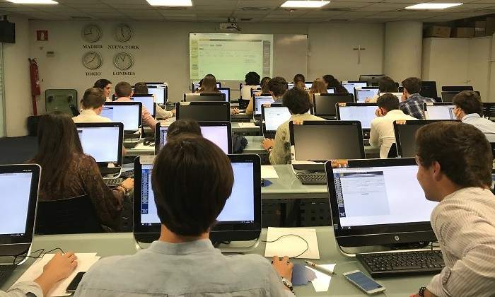Estudios-IEB-con-simuladores-2021.jpg