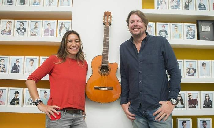 bastian-fabienne-guitarra.jpg