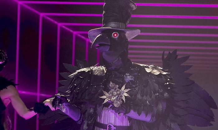 cuervo-mask-singer-antena3.jpg