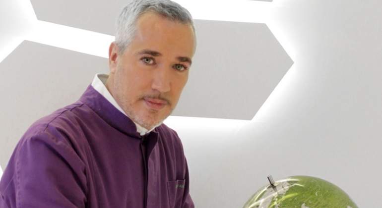 Javier Anedo, médico estético.