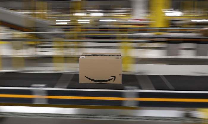 amazon-paquete-movimiento.jpg