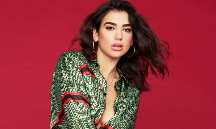 dua-lipa-perfume770.jpg