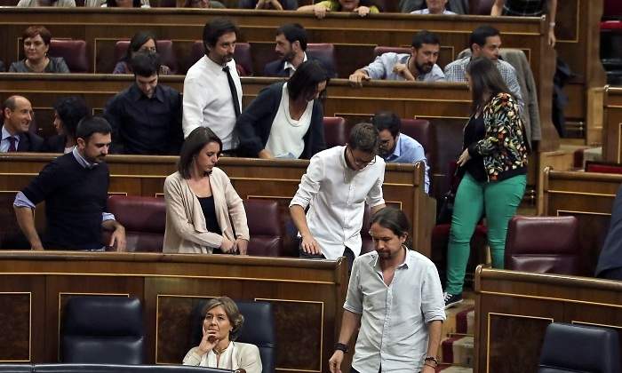 iglesias-podemos-abandona-congreso-reuters.jpg