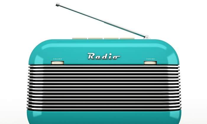 radio-dreamstime.jpg