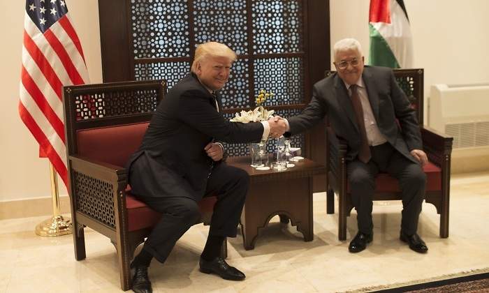 trump-mahmud-abbas-efe.jpg
