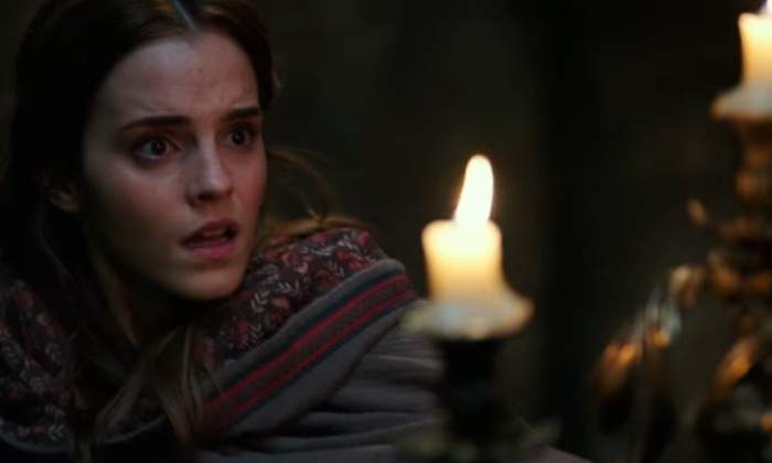 bella-emmawatson-trailer.jpg