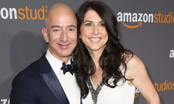bezos-ex-770.jpg