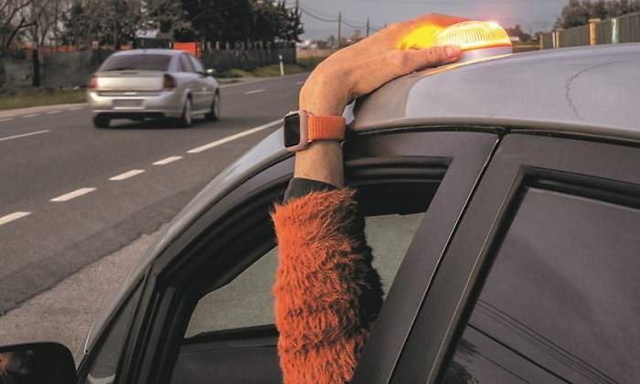 luces-emergencia-triangulos-dgt.jpg