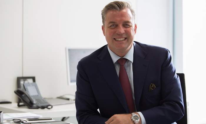 roland-schell-m-benz.jpg