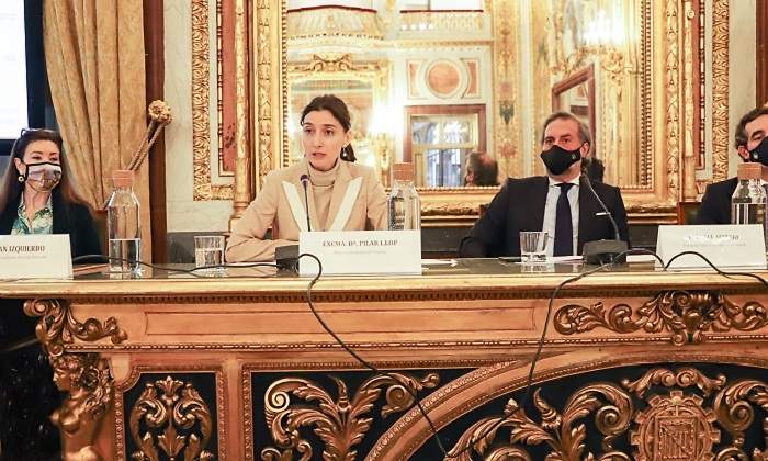 770-x-420-Pilar-Llop-en-jornada-de-Woman.jpg