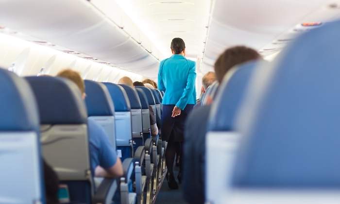 azafata-avion-dreams.jpg