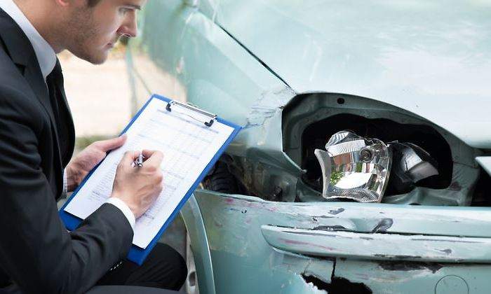 accidente-coche-parte-770-dreamstime.jpg