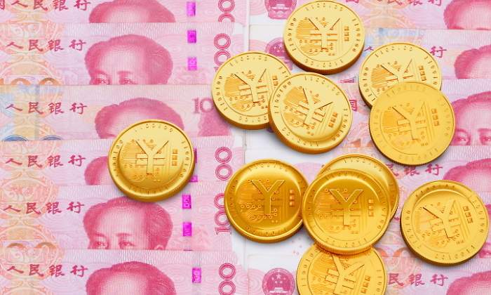 yuan-digital-alamy.jpg