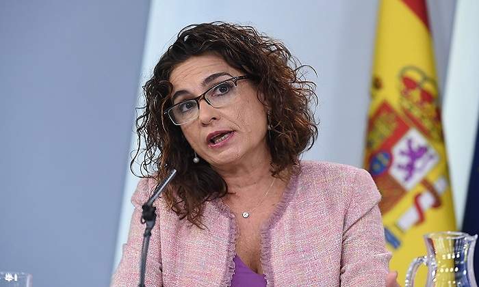 Maria-Jesus-Montero-Ministra-Hacienda-Fernando-Villar.jpg