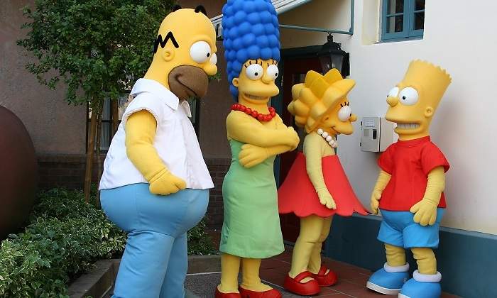Personas-disfrazadas-de-Los-Simpsons-iStock.jpg