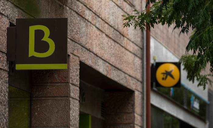 caixabank-bankia-sucursales-420-getty.jpg