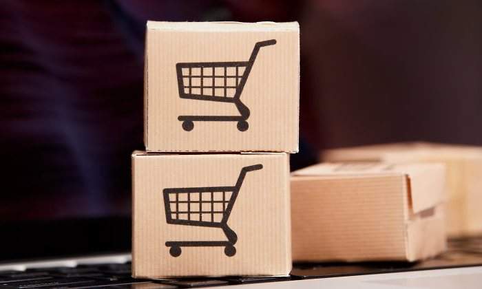 paquetes-envio-comercio-online-internet-770-dreamstime.jpg