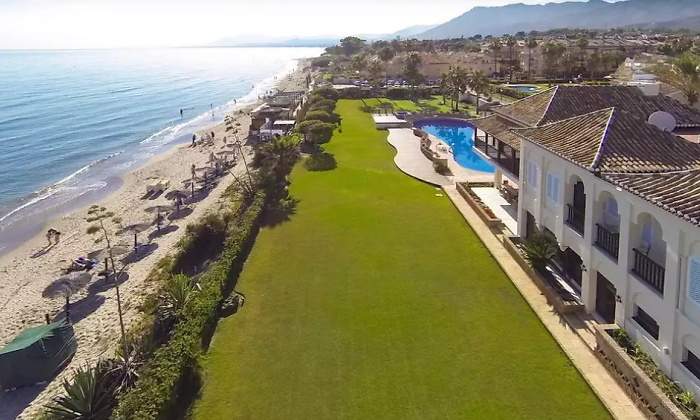 casa-alquiler-vacacional-holidu-playa-portada.jpg