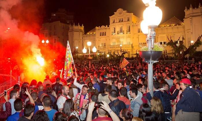 celebracion-ascenso-huesca-efe.jpg