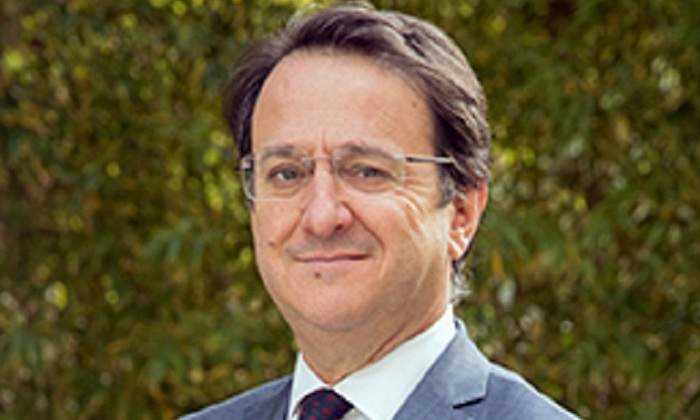 Adrian-Dupuy_CECA-MAGAN-abogados_socio-area-litigacion_Perfil.jpg
