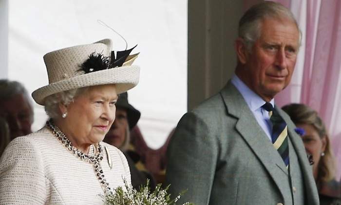 reina-isabel-carlos-abdicacion-770.jpg